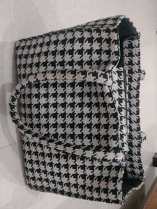 Houndstooth Tote Bag