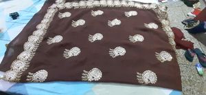 New unused saree I have stich blouse but kabhi pehna nhi na saree pehni fall piko lagakar sale karni he