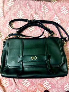 Elegant Black Handbag