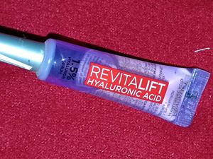 LOREAL (Cute Little Hyaluron serum)