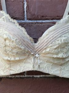 Cream lace bra.