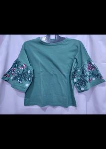 Green Floral Sleeves Solid Top