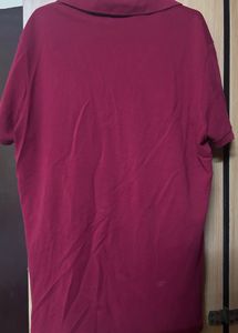 Lacoste Tshirt.