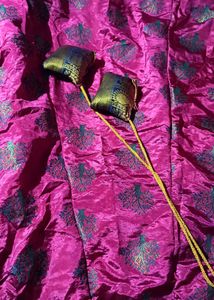 Skirt In Banarsi