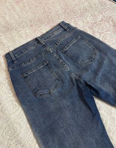 Flared/ Bootcut Jeans
