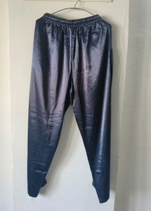 Women&#39;s Satin Plain Relaxed Night Suit 😍