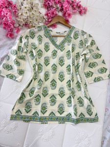 Green Floral Print Kurta