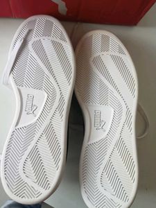 Puma Smash Sneakers -Unused Fresh Piece 100% OG