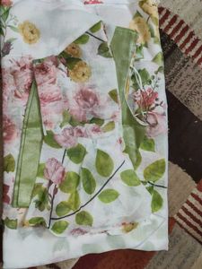 Floral Saree With Stiched Blouse