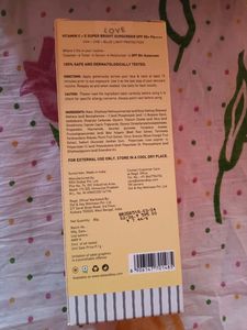 80g  Dot And Key Vitamin C sunscreen