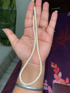 Pearl necklace
