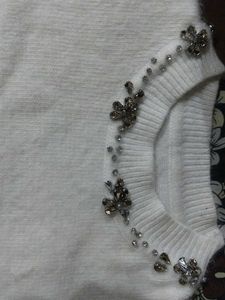 Elegant White Knit Sweater