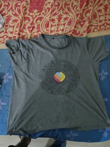 T-shirt -Grey color
