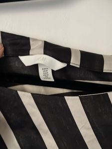 H&amp;M Stripped One Shoulder Top