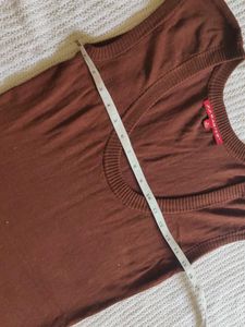 Brown Sleeveless Top