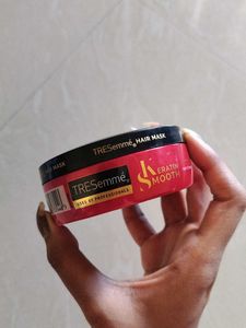 TRESemme Keratin Smooth Hair Mask