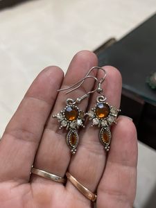Vintage Style Amber Tone Drop Earrings