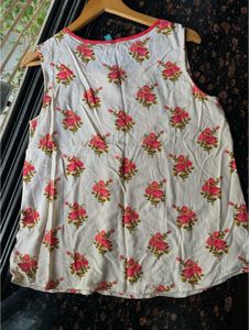 Peach Floral flowy top