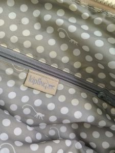 Kipling Authentic