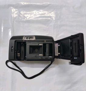 Vintage Ricoh YF-10 Compact Reel Camera