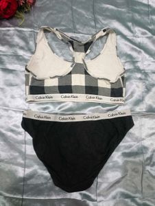 Calvin Klein Lingerie Set