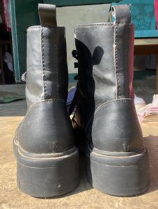 Black Boots