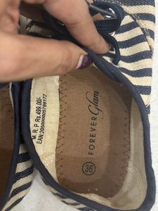 Casual Shoe