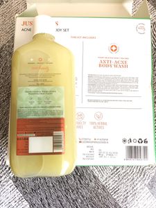 Just Herbs Anti Acne Body Wash - 300 ML