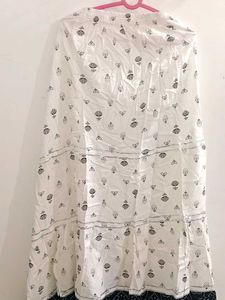 White &amp; Black Skirt NEW