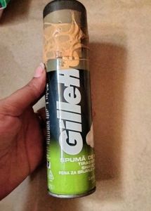 Gillete