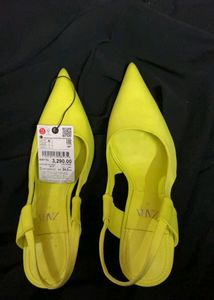 Zara Original Women&#39;s Neon Heels