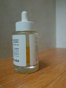Minimalist Frizz Control Complex Serum