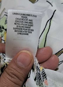 PRINTED TOP