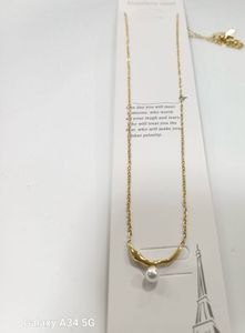 Pearl Pendant Necklace