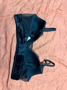 Women Used Bra