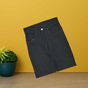 women black straight jeans size 28 (O-101)