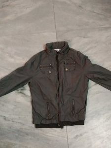 Jacket /Wind s*itter