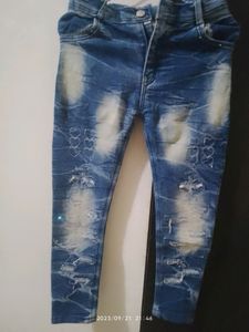 Girls Blue Jeans Size 34.. Age 7to 8 Years Girls