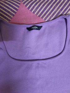 YOUSTA FITTED CROP TOP