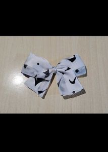 Bow Hair Clips And Scrunchies