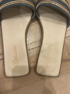 Zudio Denim Sliders