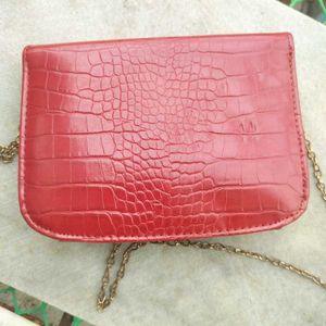 red croc slingbag ✧