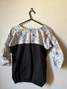 Floral Print Top 🤍😍💙