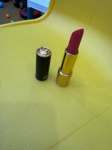 Estee Lauder Lipstick
