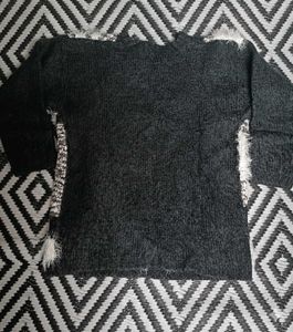 Stylish Zebra Pattern Sweater