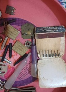Toss n&#39; Catch Disc with vintage items