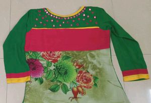 vibrant unique kurti
