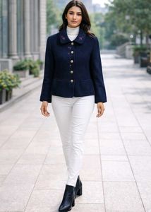 🇳🇿💫🎀Elegant Navy Blue Embroidered Blazer