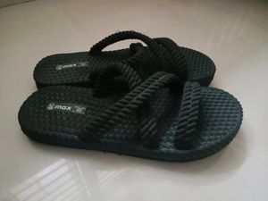 Max Black Flip Flops