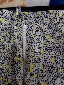 Branded Capri Pant